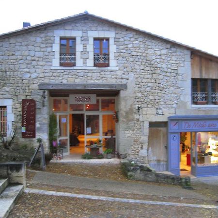 Faubourg St Jean Lägenhet Aubeterre-sur-Dronne Exteriör bild